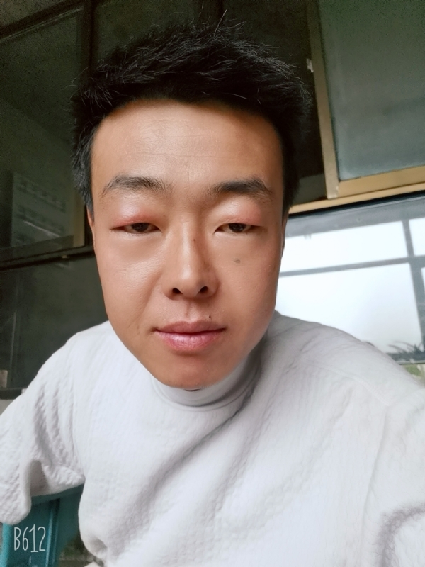 缺爱80后的第一张照片--兰州王婆说媒